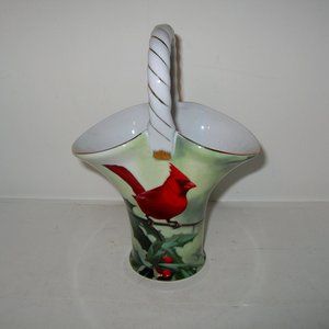 CARDINAL IN HOLLY "CHRISTMAS" CANDY LIVING QUARTERS 9.5" BASKET Hautman NIB